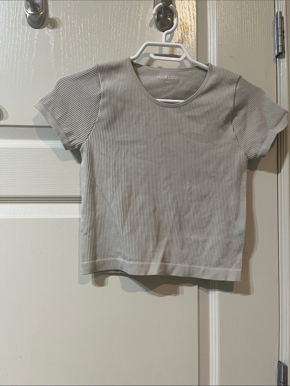Harlow Ribbed Short Sleeve Tee in Light Gray